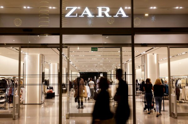 Tailor your ads based on user behavior and interests. Clothing brand Zara